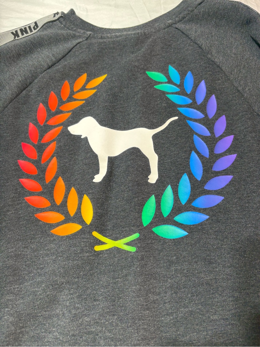 Victoria Secret PINK Crewneck Sweatshirt M Gray Feather Dog Logo